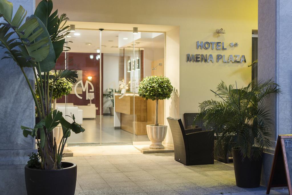 Hotel Mena Plaza 3*